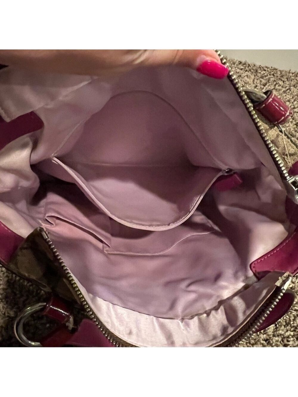 COACH PENELOPE SIGNATURE CANVAS TOTE - Picture 11 of 16